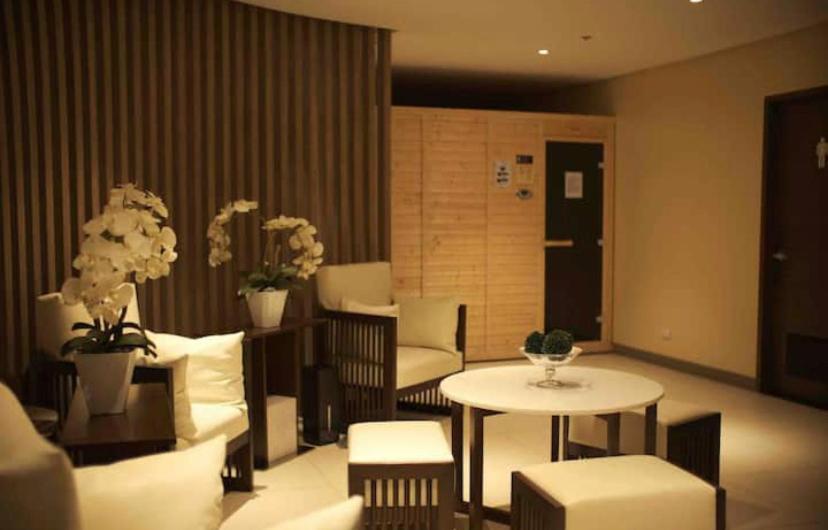 Classy 2Br Suite At Eastwood City With Pool And City Skyline View マニラ市 エクステリア 写真