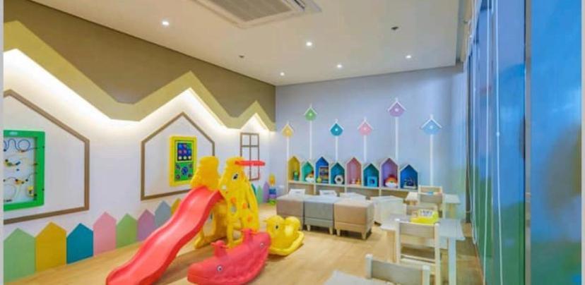 Classy 2Br Suite At Eastwood City With Pool And City Skyline View マニラ市 エクステリア 写真