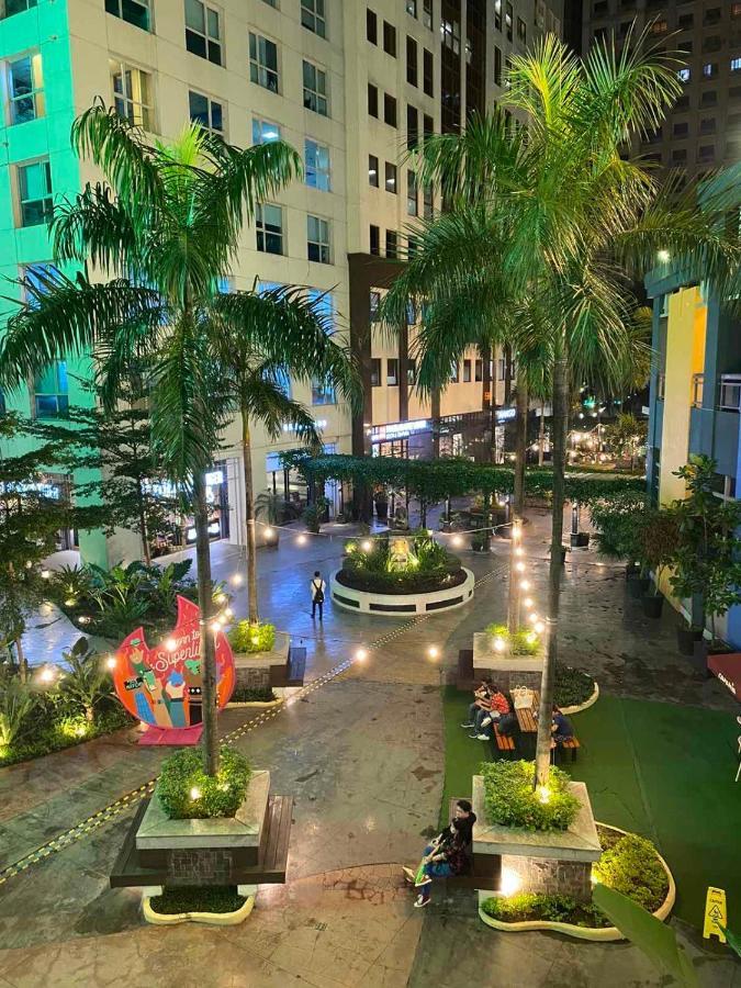 Classy 2Br Suite At Eastwood City With Pool And City Skyline View マニラ市 エクステリア 写真